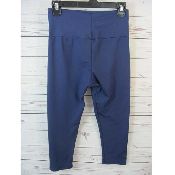 Rune NYC Women's Abby Capri Leggings Dark Blue Size M Yoga Athletic Workout NWT - Picture 2 of 5